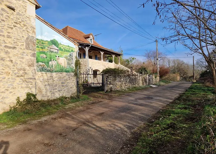 Maison Quercynoise En Pierre