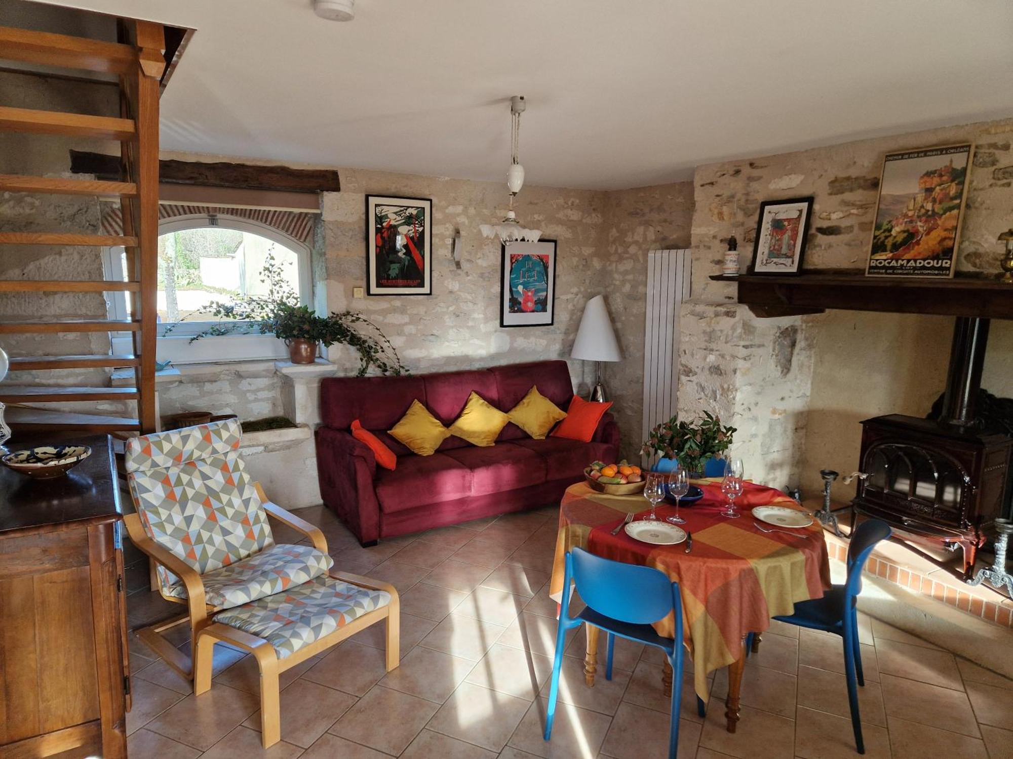 Maison Quercynoise En Pierre Concots